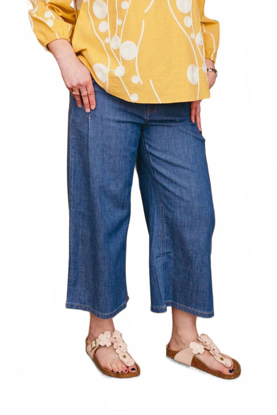 NEW TRIBAL audrey crop jean in denim blue